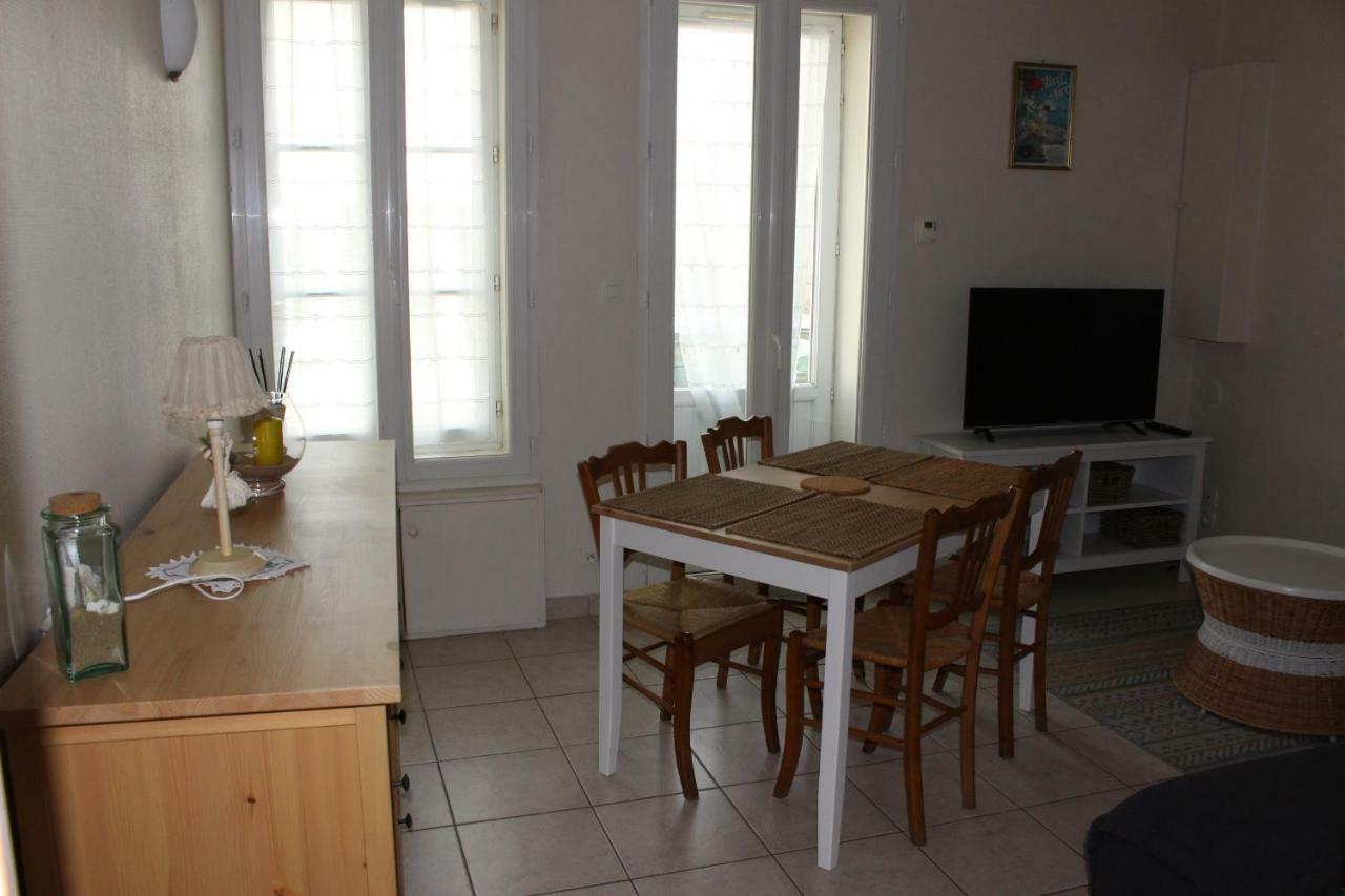 Maison De Bourg Talmont-Saint-Hilaire Exterior photo